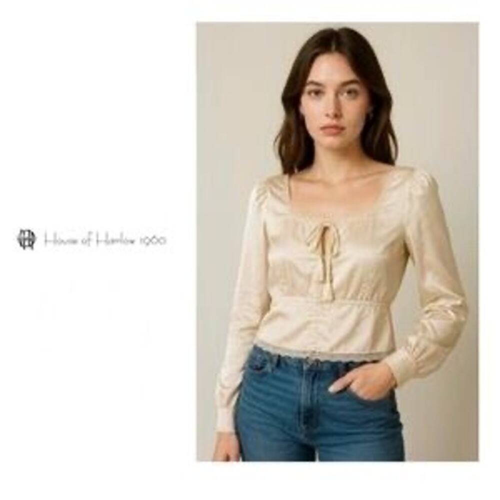 House of Harlow 1960 Satin Square Neck Top SM Cream Romantic Cottage Victorian